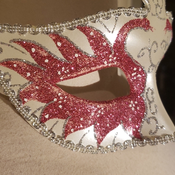 Face Mask for party 🥳 - Picture 6 of 9